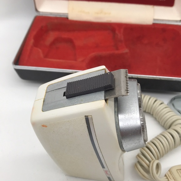 Vintage NORELCO Triple Header Electric Razor In Case Pop-up Trimmer SC-8130 - Picture 8 of 14